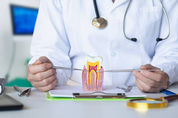 Best Emergency Tooth Extraction in Thedral City, CA